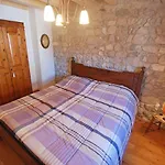 Apartament Diffuso - Cjasa Ustin-2 By Interhome